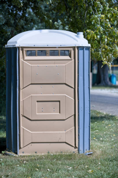 Best Portable restroom trailer rental  in Hartsdale, NY